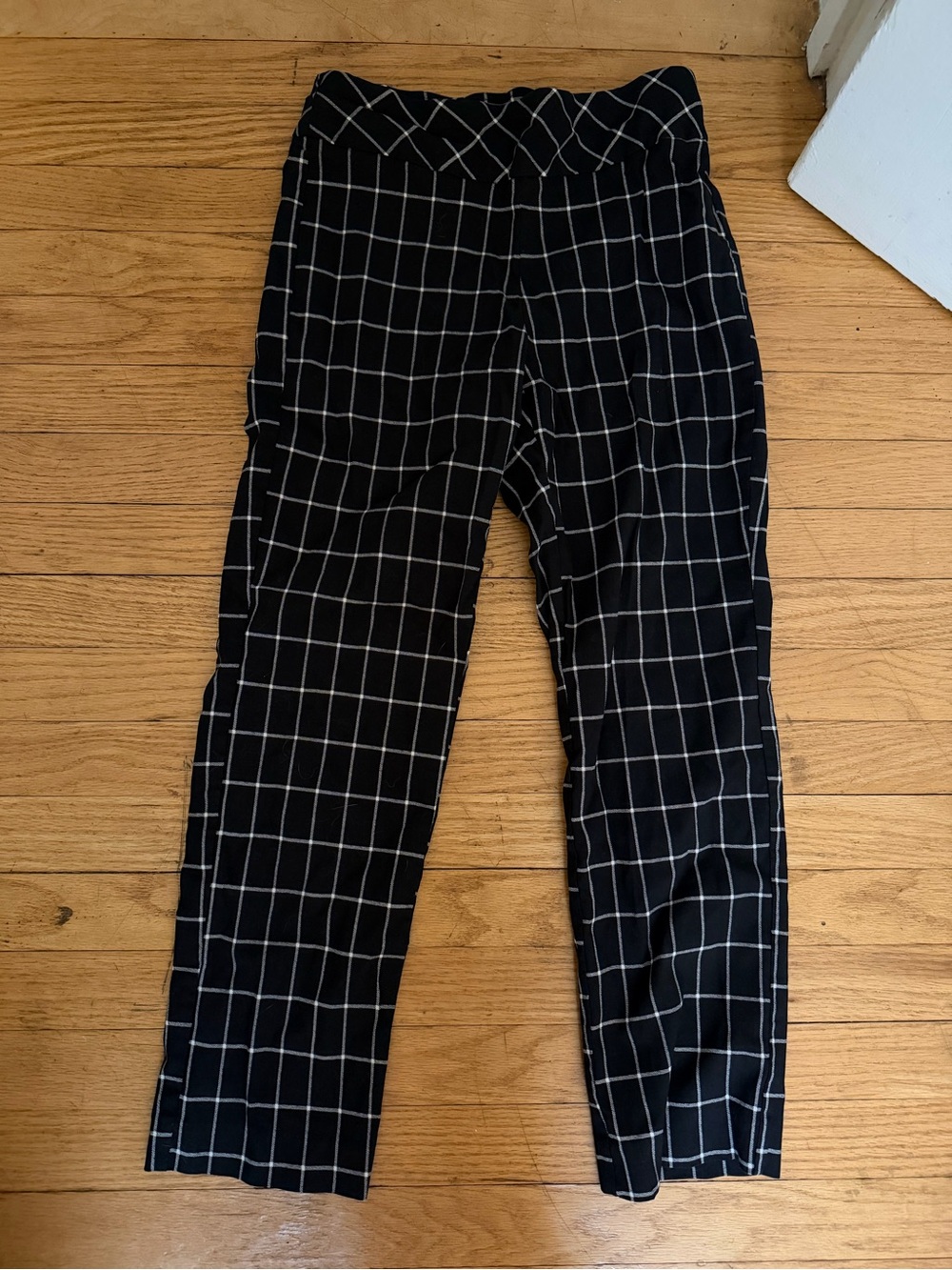Black and white Courtenay Women’s Trousers